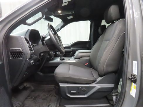 Used 2020 Ford F150 XLT w/ Equipment Group 302A Luxury AWD/4WD image 12
