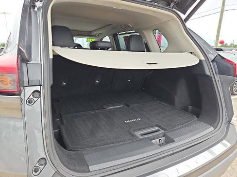 Certified 2021 Nissan Rogue SL w/ Premium Package FWD image 20