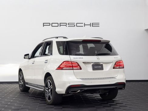 Used 2016 Mercedes-Benz GLE 350 4MATIC image 3