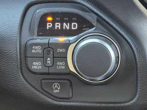 New 2026 RAM 1500 Big Horn AWD/4WD image 32