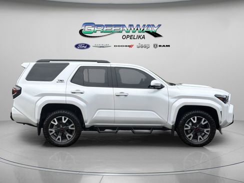 Used 2025 Toyota 4Runner TRD Sport Premium RWD image 8