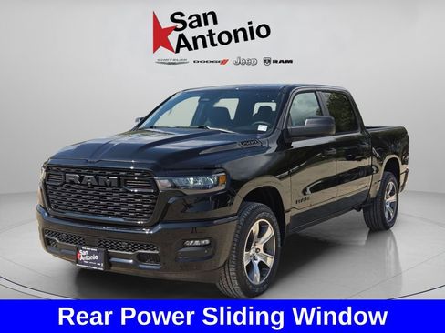 New 2026 RAM 1500 Express AWD/4WD image 5