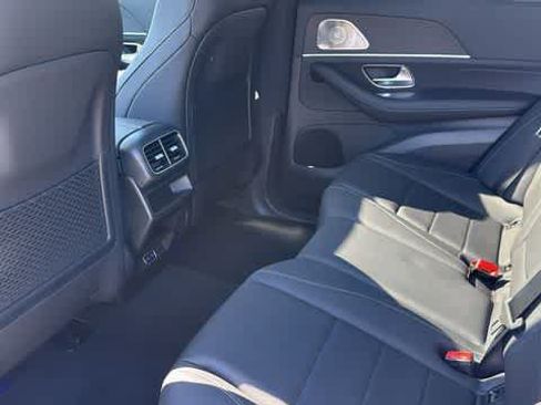 Certified 2026 Mercedes-Benz GLE 450 4MATIC image 31