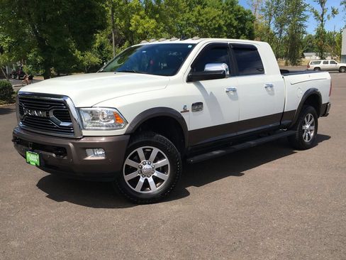Used 2018 RAM 2500 Longhorn w/ Convenience Group AWD/4WD image 1