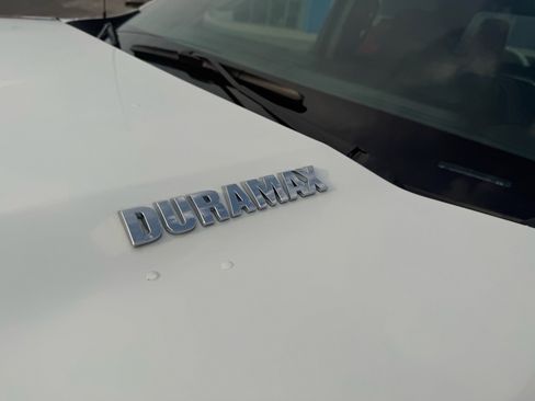 Used 2025 Chevrolet Silverado 1500 RST w/ Z71 Off-Road Package image 12