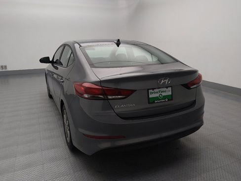 Used 2018 Hyundai Elantra SEL image 6