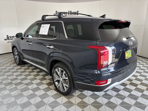 Used 2022 Hyundai Palisade SEL w/ Premium Package FWD image 6