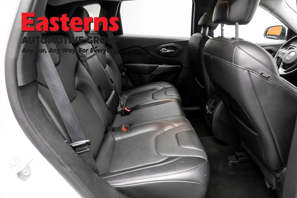 Used 2019 Jeep Cherokee Limited AWD/4WD image 26