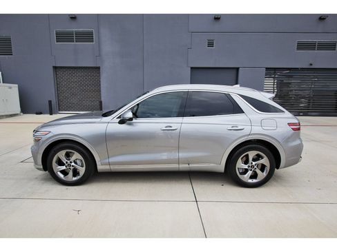 Used 2026 Genesis GV70 2.5T AWD/4WD image 5