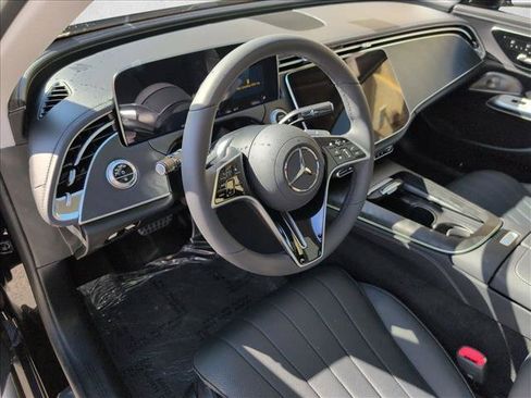 New 2025 Mercedes-Benz E 450 4MATIC All-Terrain Wagon image 3