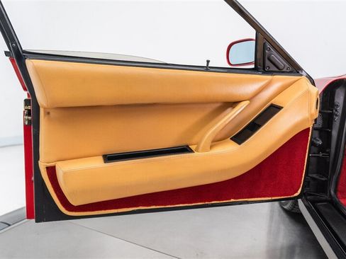 Used 1987 Ferrari Testarossa RWD image 97