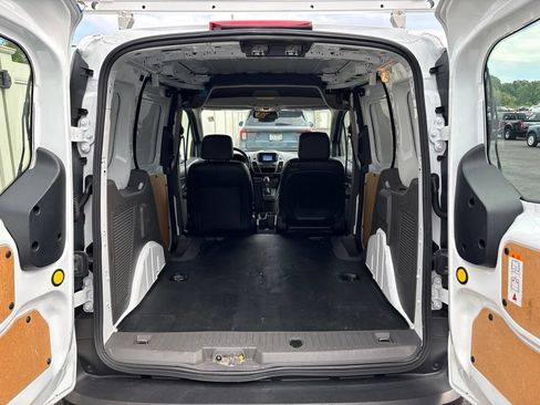 Used 2020 Ford Transit Connect XL FWD image 5