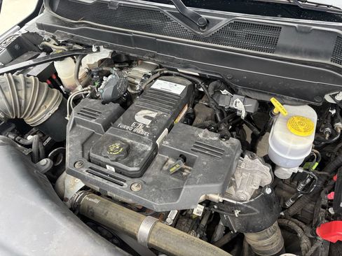 Used 2024 RAM 3500 Limited w/ Towing Technology Group AWD/4WD image 30