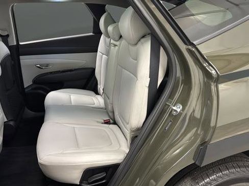 Used 2025 Hyundai Tucson Limited image 24
