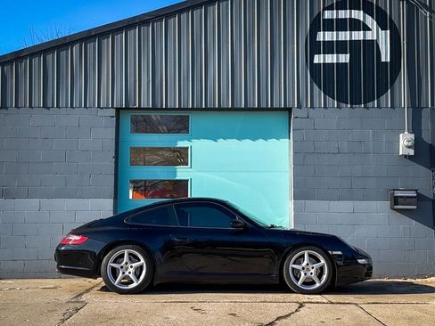Used 2005 Porsche 911 Carrera image 10