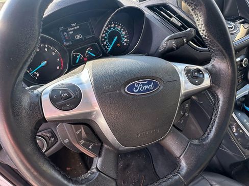 Used 2013 Ford Escape Titanium w/ Parking Technology Pkg image 13