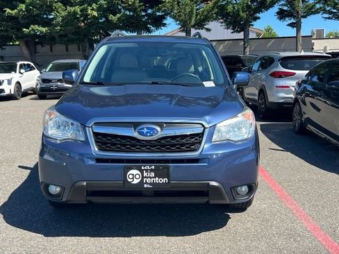 Used 2014 Subaru Forester 2.5i Limited AWD/4WD image 4