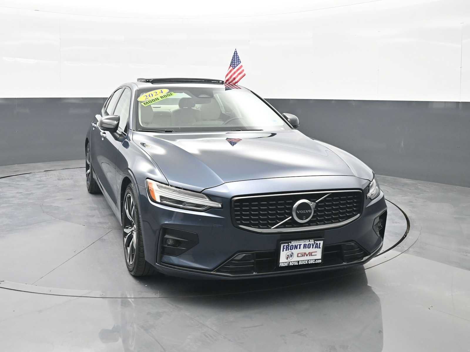 Used 2024 Volvo S60 B5 Plus AWD/4WD image 2