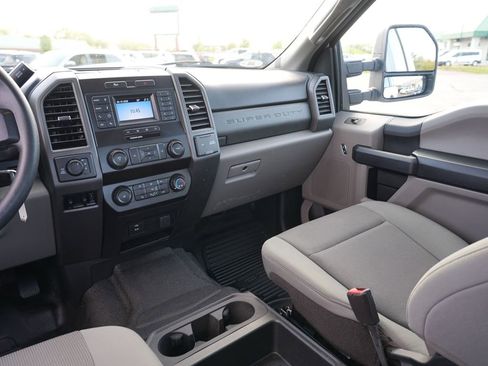 Used 2020 Ford F250 XL w/ Power Equipment Group AWD/4WD image 21