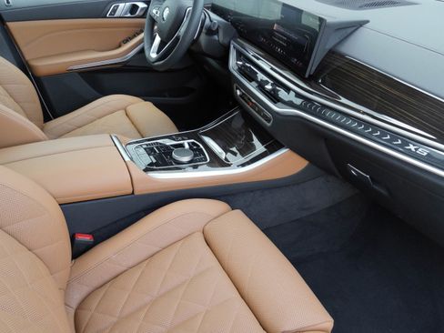 Used 2026 BMW X5 xDrive40i image 10