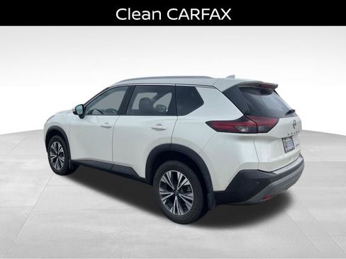 Used 2023 Nissan Rogue SV w/ SV Premium B Package image 6