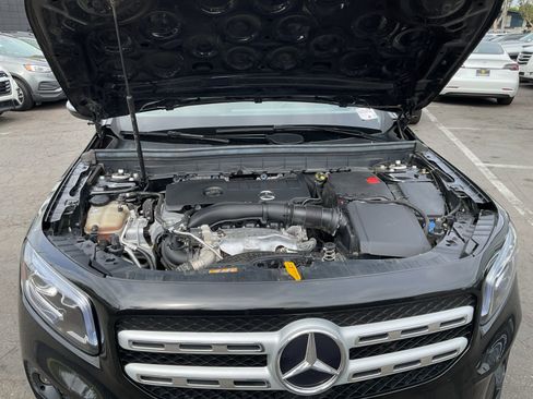 Used 2022 Mercedes-Benz GLB 250 4MATIC image 22