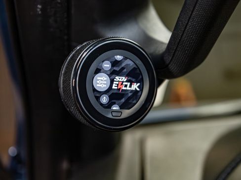 Used 2019 Ford F150 Raptor w/ Equipment Group 801A Mid image 18