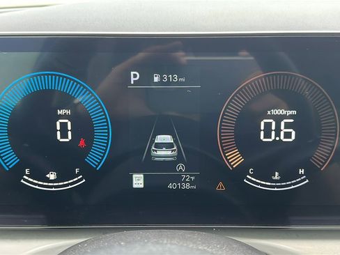 Certified 2025 Hyundai Tucson SEL image 2