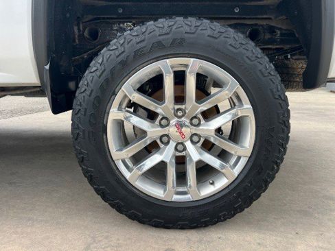 Used 2017 GMC Sierra 1500 SLT w/ Texas SLT Premium Package AWD/4WD image 13