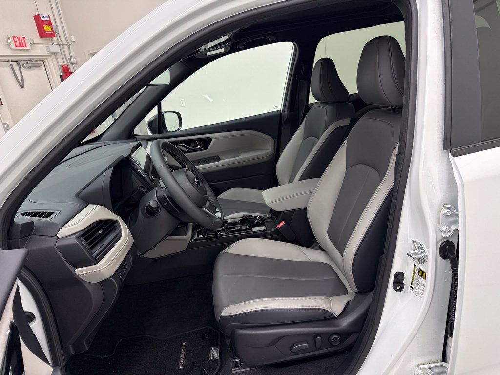 Used 2026 Subaru Forester Limited AWD/4WD image 14