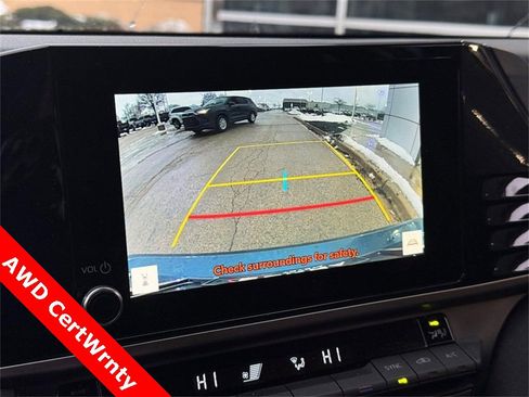 Used 2025 Toyota Camry LE w/ Convenience Package image 24