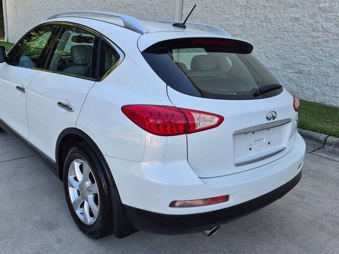 Used 2009 INFINITI EX35 Journey w/ Premium Pkg RWD image 3