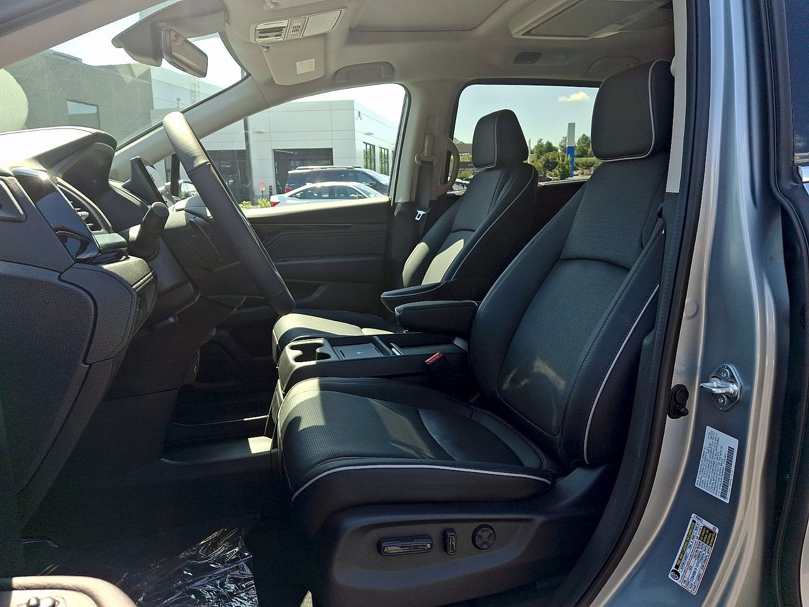 New 2026 Honda Odyssey Elite image 6