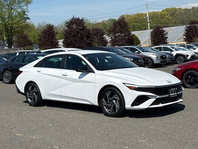 Used 2025 Hyundai Elantra SEL