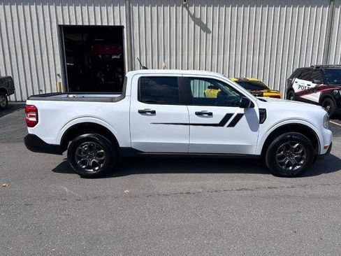 Certified 2024 Ford Maverick XLT image 4