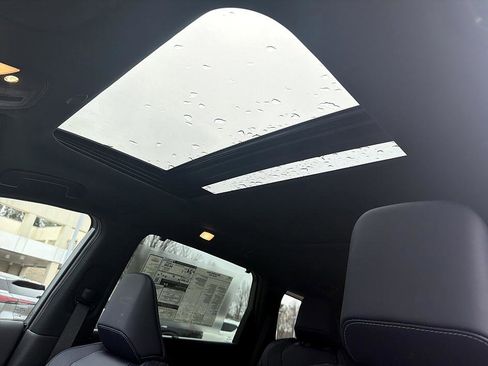 New 2026 INFINITI QX60 Sport image 20