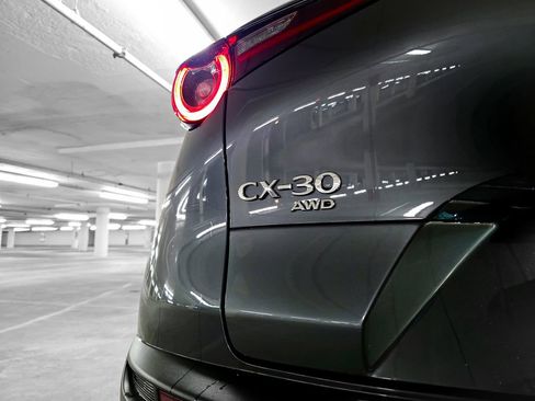 Used 2023 MAZDA CX-30 AWD 2.5 S w/ Preferred Package image 12