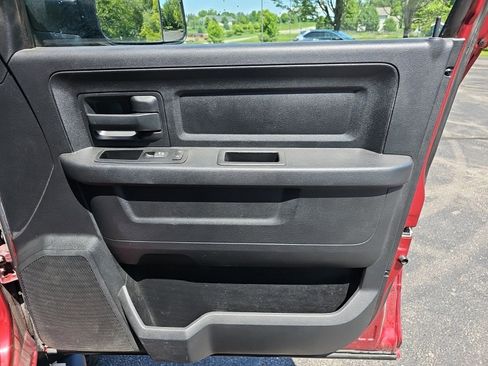 Used 2015 RAM 2500 Tradesman w/ Chrome Appearance Group AWD/4WD image 15