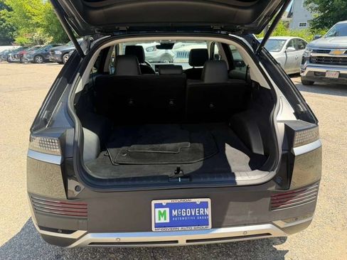 Used 2023 Hyundai Ioniq 5 SEL w/ Cargo Package AWD/4WD image 5