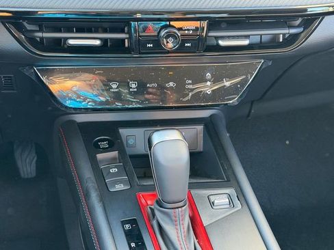 New 2026 Nissan Kicks SR w/ Cold Weather Package FWD image 18