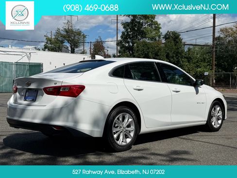Used 2023 Chevrolet Malibu LT w/ Driver Confidence Package FWD image 4