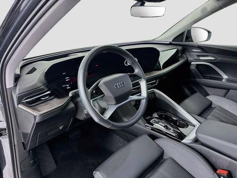 Used 2025 Audi Q5 Premium Plus AWD/4WD image 9