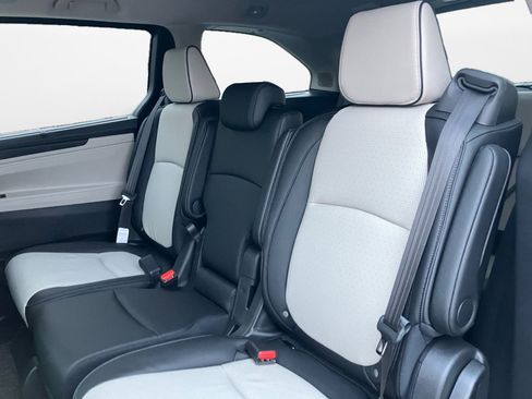 New 2026 Honda Odyssey Elite image 12