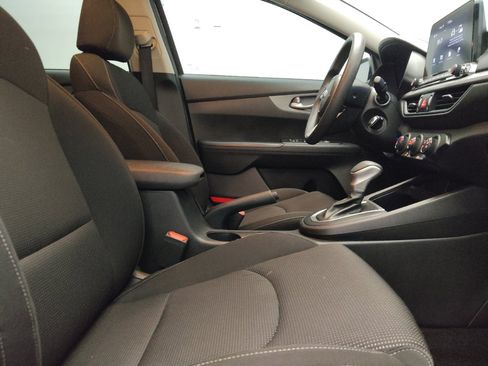 Used 2021 Kia Forte Sedan FWD image 21
