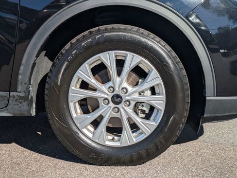 Used 2025 Ford Escape Active image 11