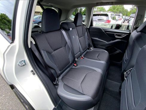 Certified 2024 Subaru Forester Premium AWD/4WD image 21