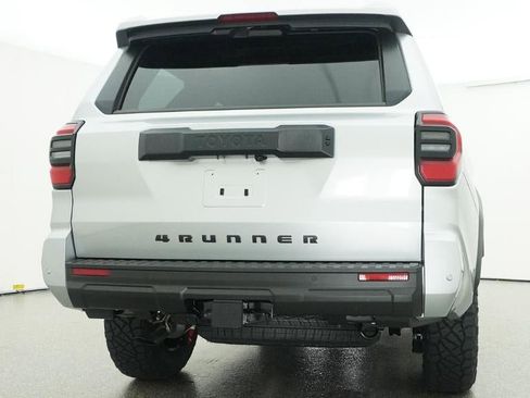New 2026 Toyota 4Runner TRD Off-Road Premium AWD/4WD image 23