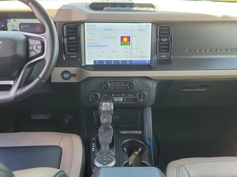 Certified 2022 Ford Bronco Wildtrak AWD/4WD image 20