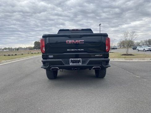 Used 2019 GMC Sierra 1500 AT4 w/ AT4 Premium Package image 4