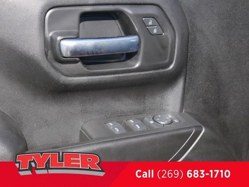 Used 2021 Chevrolet Silverado 1500 Custom AWD/4WD image 20